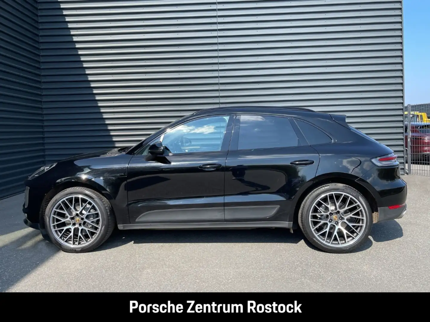 Porsche Macan S Panorama Abstandstempomat Lenkradheizung Schwarz - 2