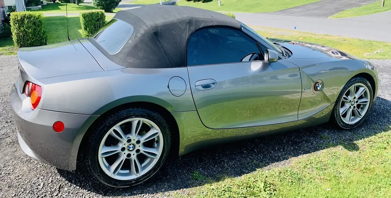 BMW Z4 снимка BMW Z4