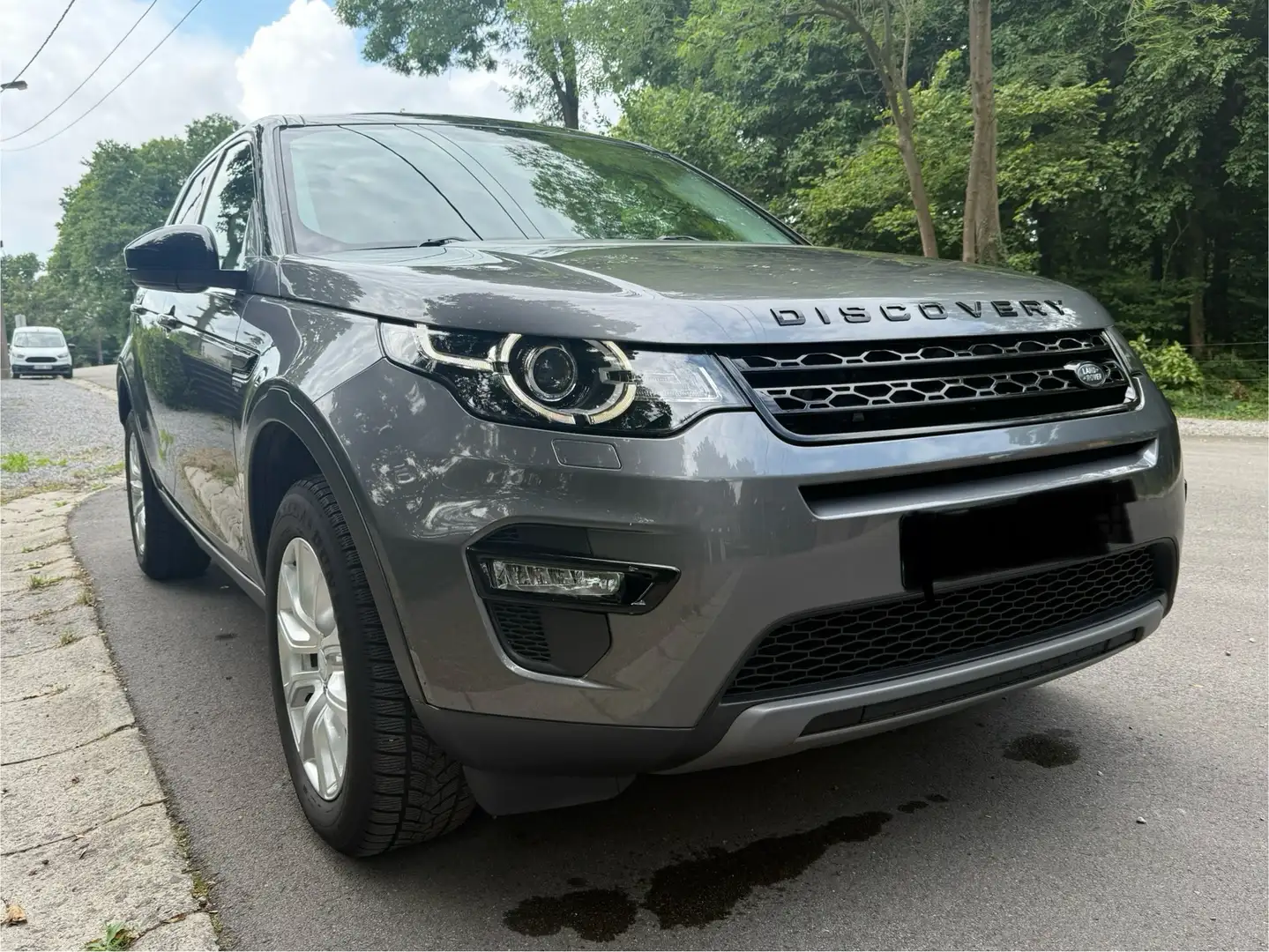 Land Rover Discovery Sport TD4 HSE Luxury - 1