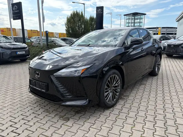 Lexus RZ