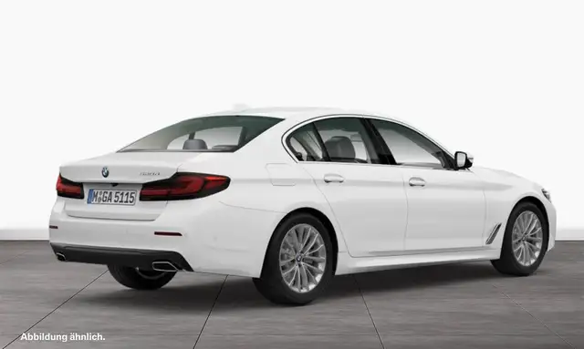 BMW 5 Series view 2