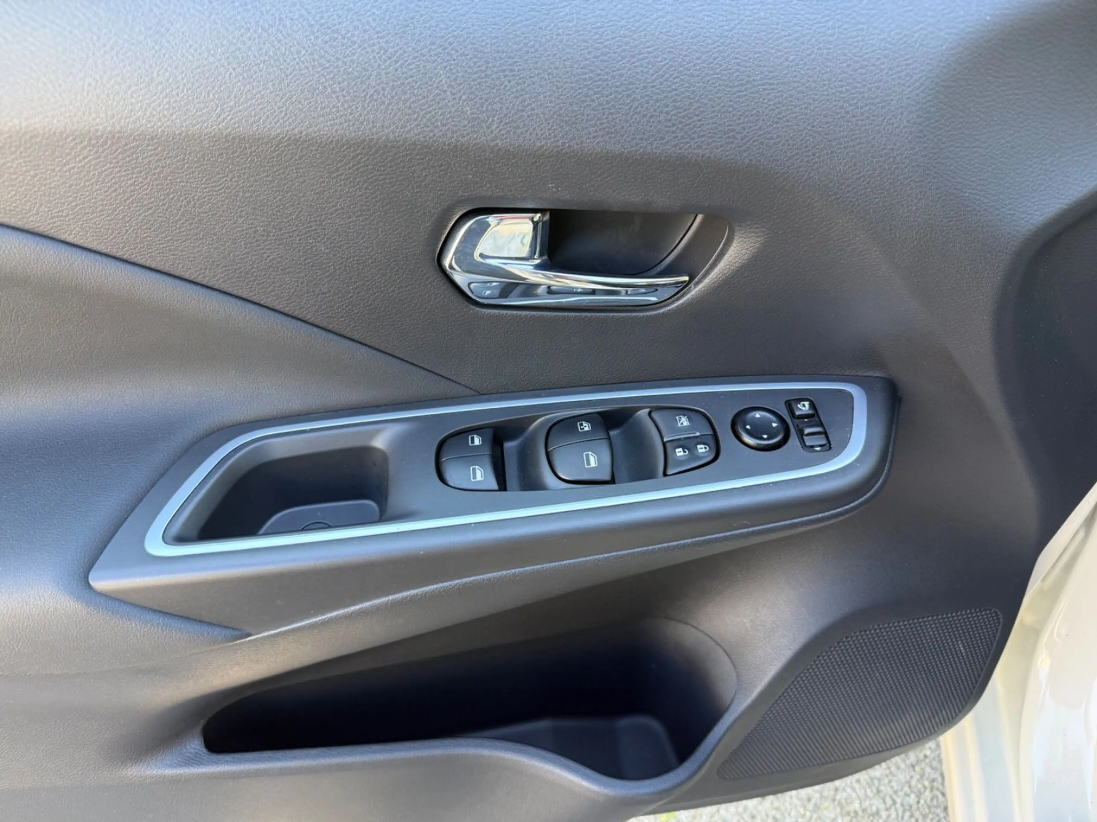 Nissan Micra N-Way Autom/KLIMAAUT./ALU/APPLE-ANDR/SP.H. — photo 14