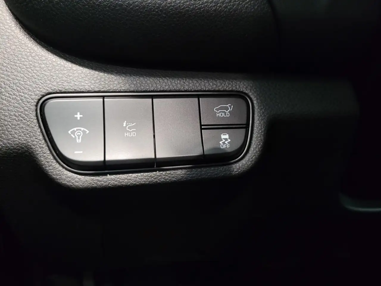 Kia Seltos снимка Kia Seltos