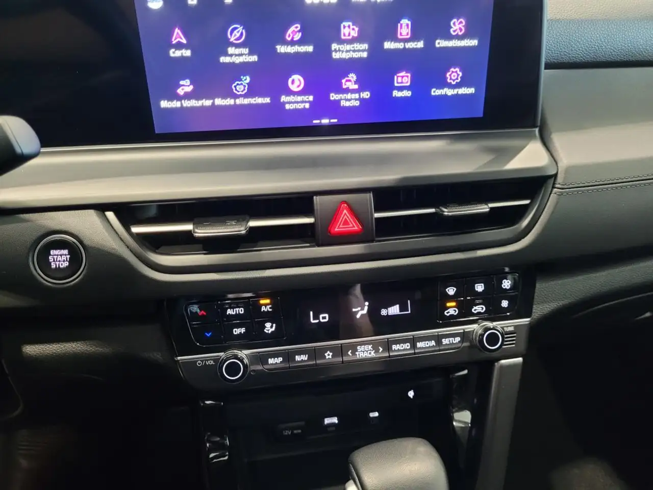 Kia Seltos снимка Kia Seltos