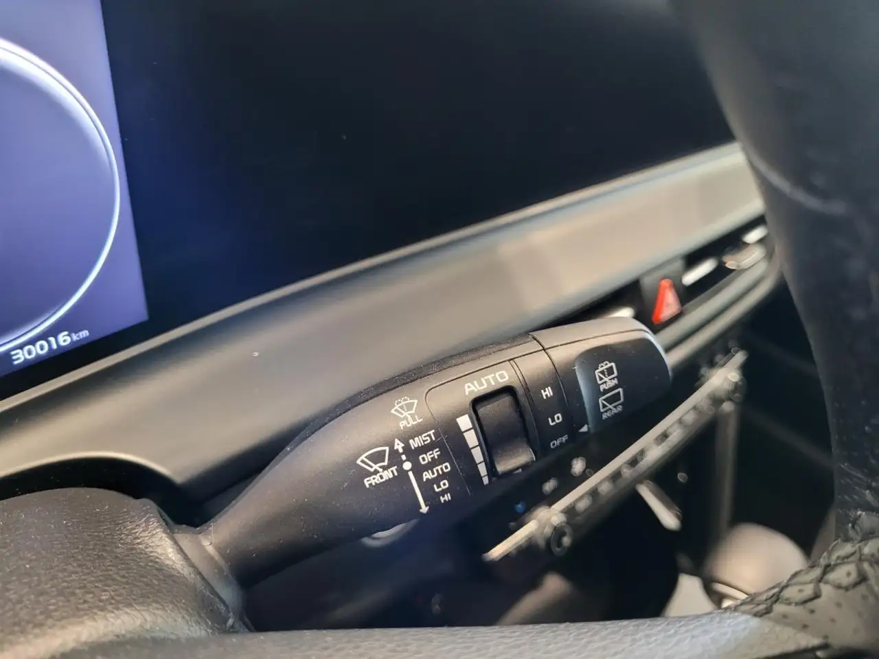 Kia Seltos снимка Kia Seltos