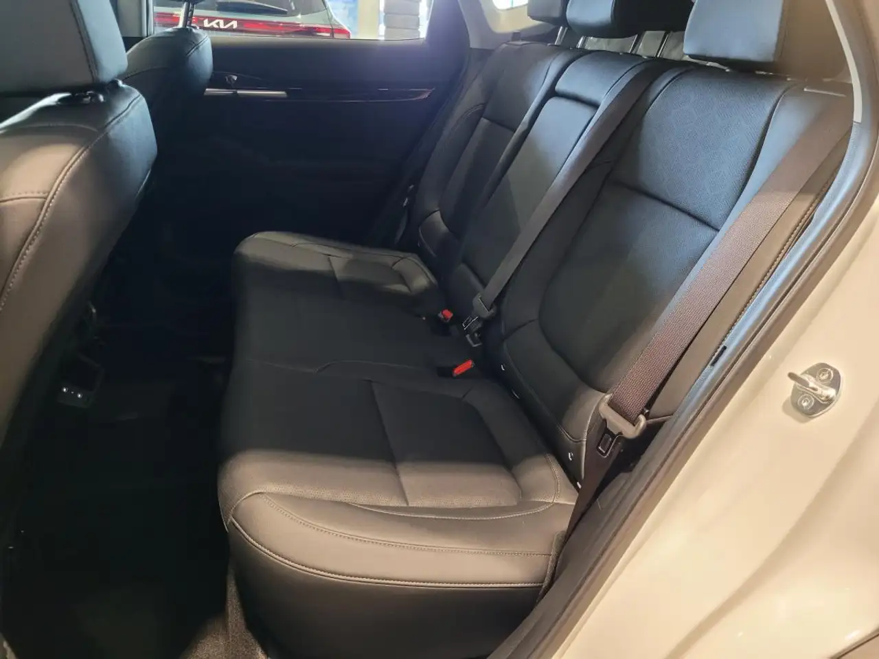 Kia Seltos снимка Kia Seltos