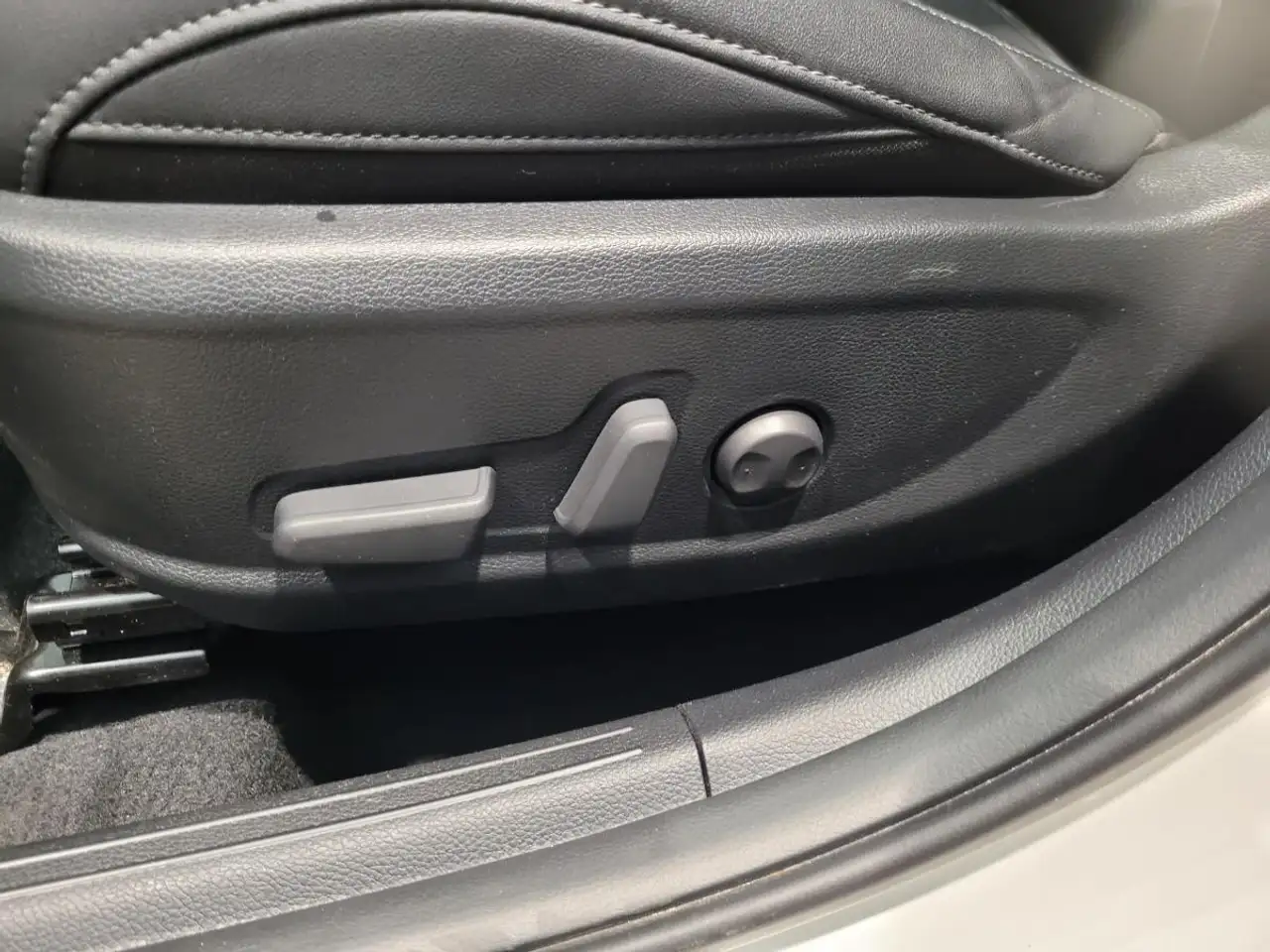 Kia Seltos снимка Kia Seltos
