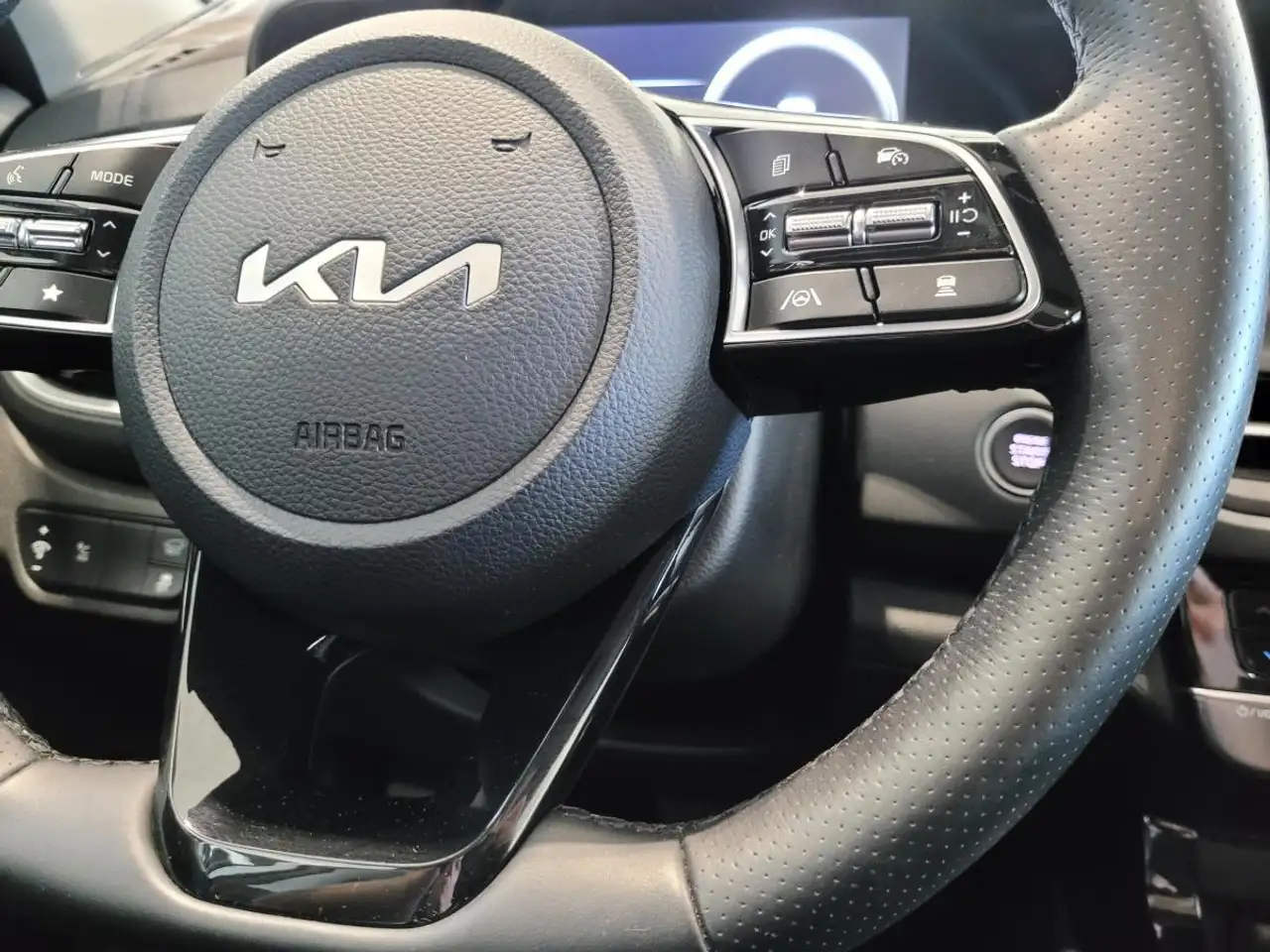 Kia Seltos снимка Kia Seltos