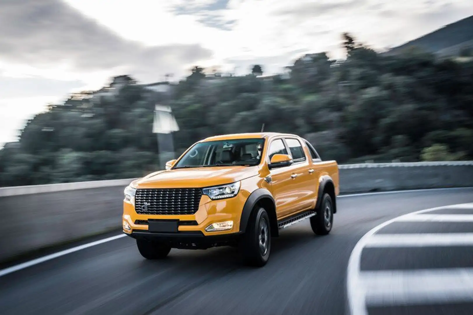 DR Automobiles PK8 dr PK8 2.0 Turbo Diesel Doppia Cabina 4x4 - 1