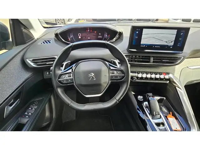 Peugeot 3008 view 7