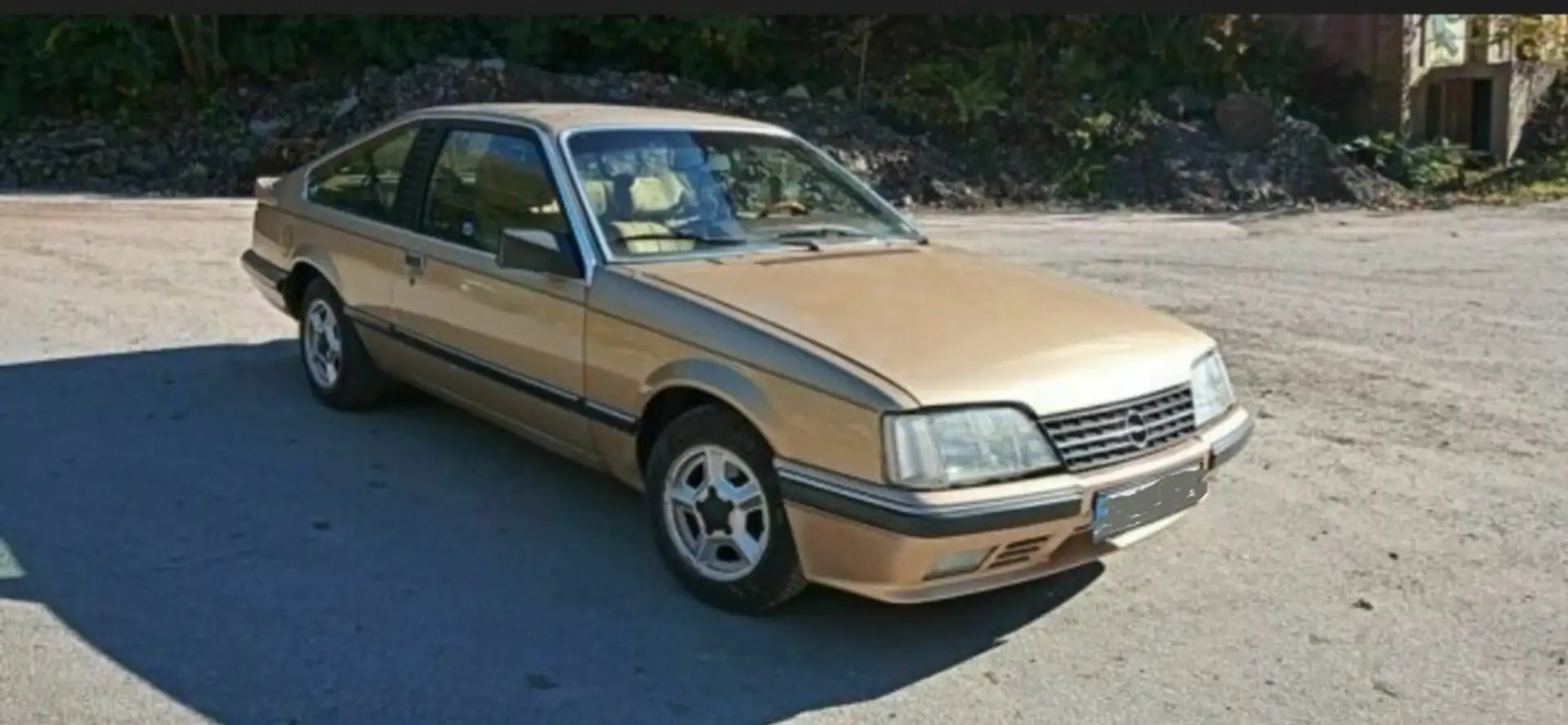 Opel Monza GSE Gold - 1