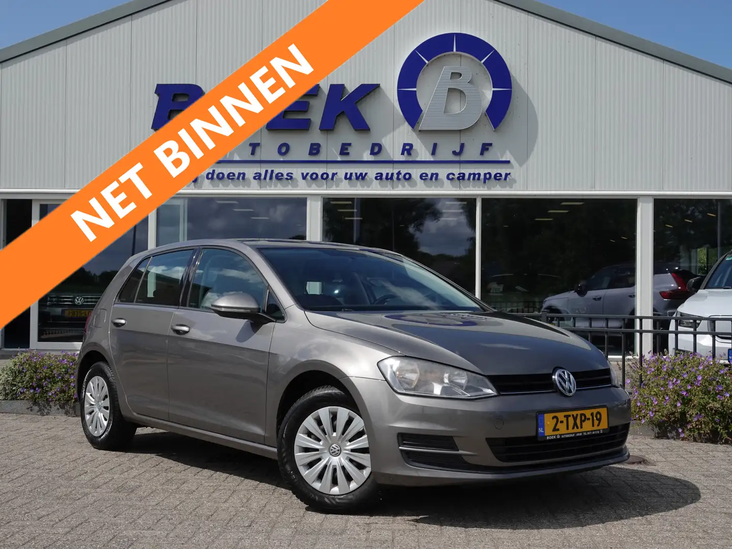 Volkswagen Golf 1.2 TSI Trend Edition CRUISE | AIRCO | AUDIO Grijs - 1