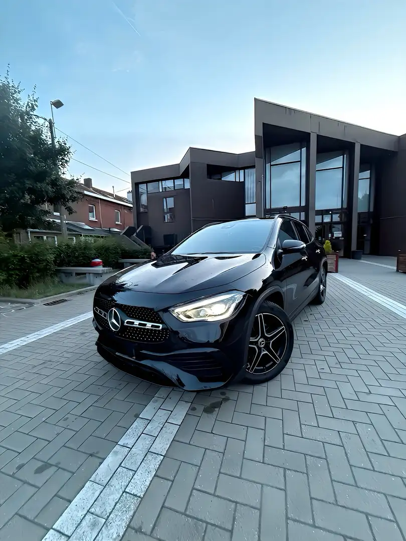 Mercedes-Benz GLA 250 PHEV e AMG Line (160 kW) - 1