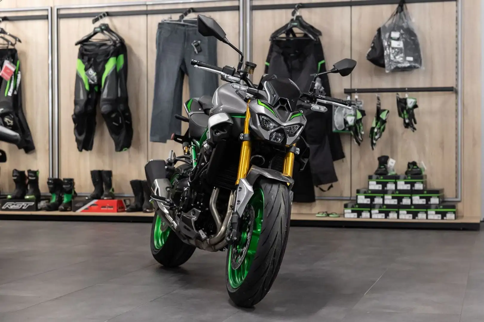 Kawasaki Z 900 SE Öhlins, Modell 2025, sofort lieferbar Szary - 2