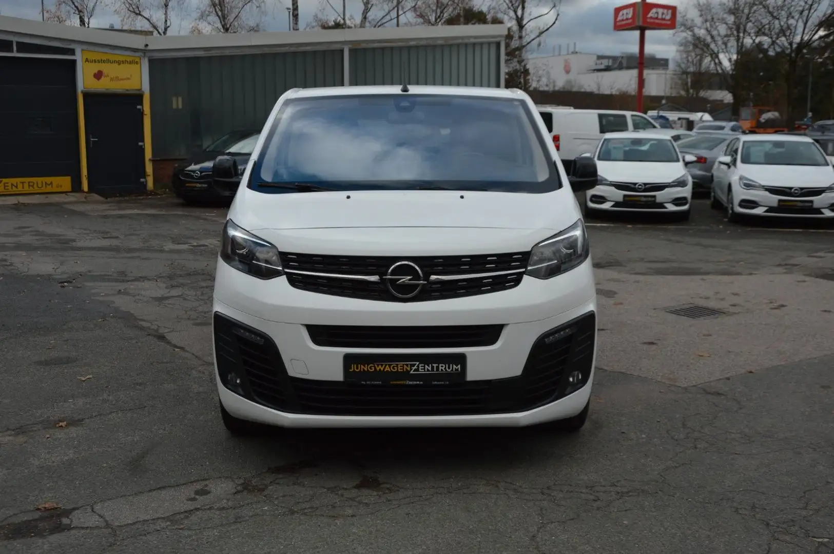Opel Zafira Life 2.0D M R/KAM"PDC"AHK"KLIMA"BI-XEN Weiß - 2