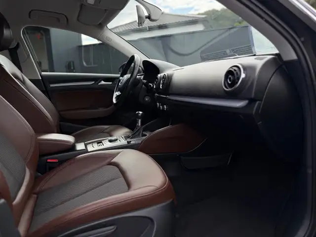 Audi A3 view 14