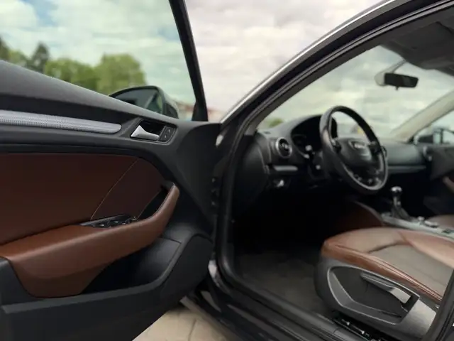 Audi A3 view 9
