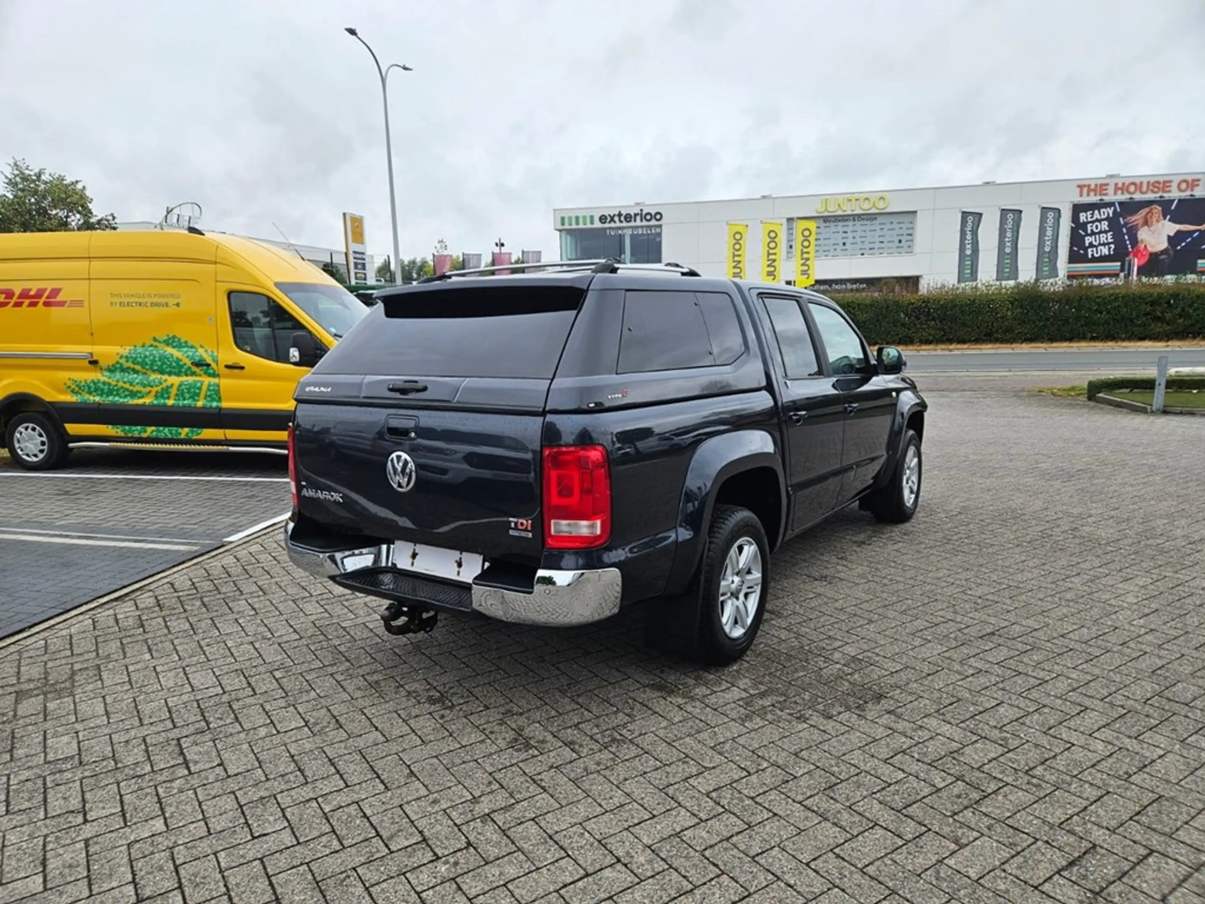 Volkswagen Amarok Enkel voor professionele verkoop. — photo 11