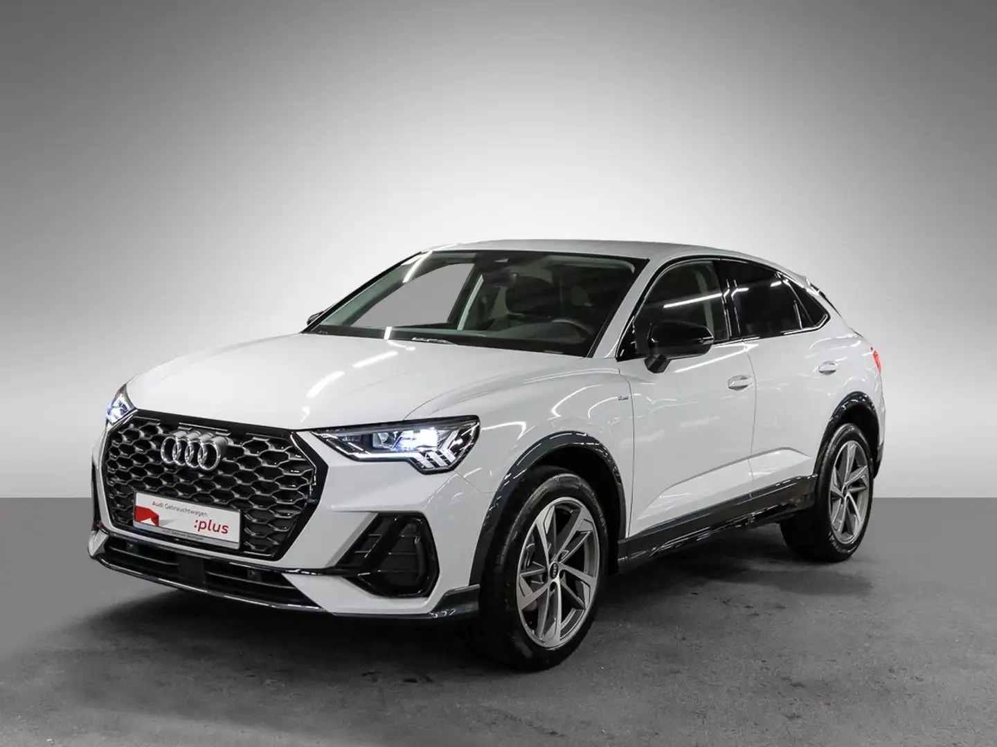 Audi Q3 S-line 35 TFSI S-Tronic Weiß - 2