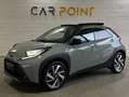 Toyota Aygo X 1.0 - CARPLAY - CAMERA - GARANTIE 12 MOIS Grijs - thumbnail 1