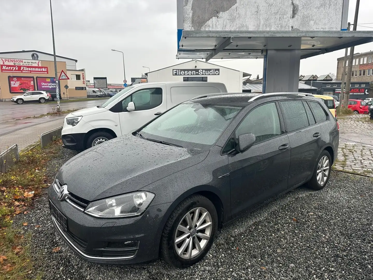 Volkswagen Golf VII Variant Lounge BMT Grau - 2