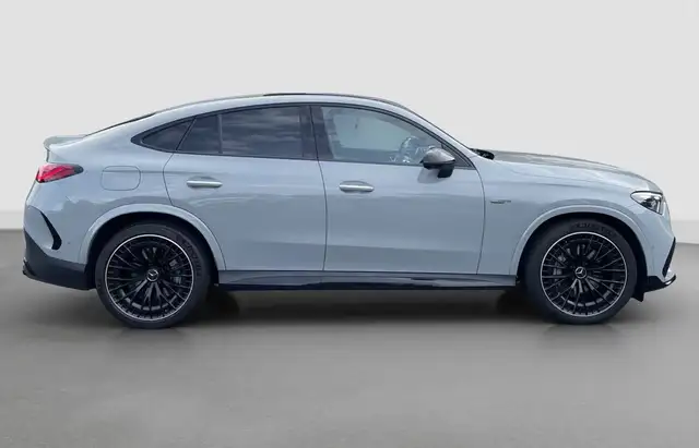 Mercedes-Benz GLC view 11