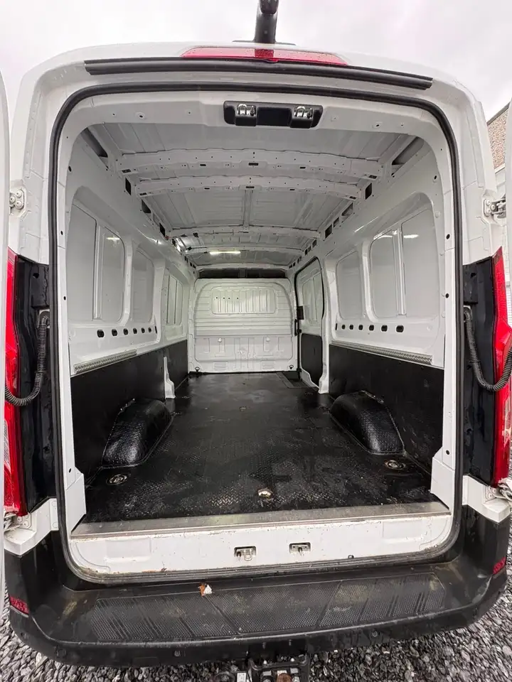 Maxus Deliver 9 2023