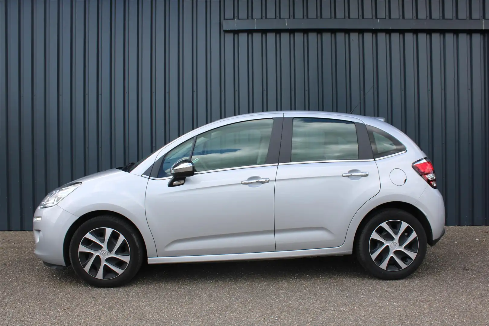 Citroen C3 1.2 VTi 82pk Collection Climate Control | Volledig Grijs - 2