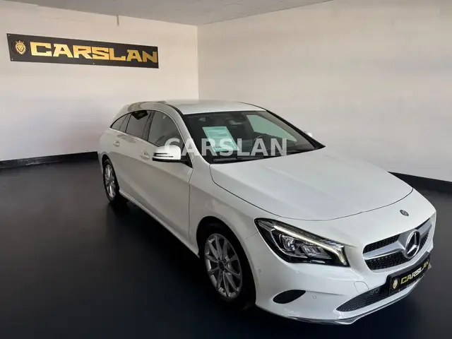 Mercedes-Benz CLA view 2