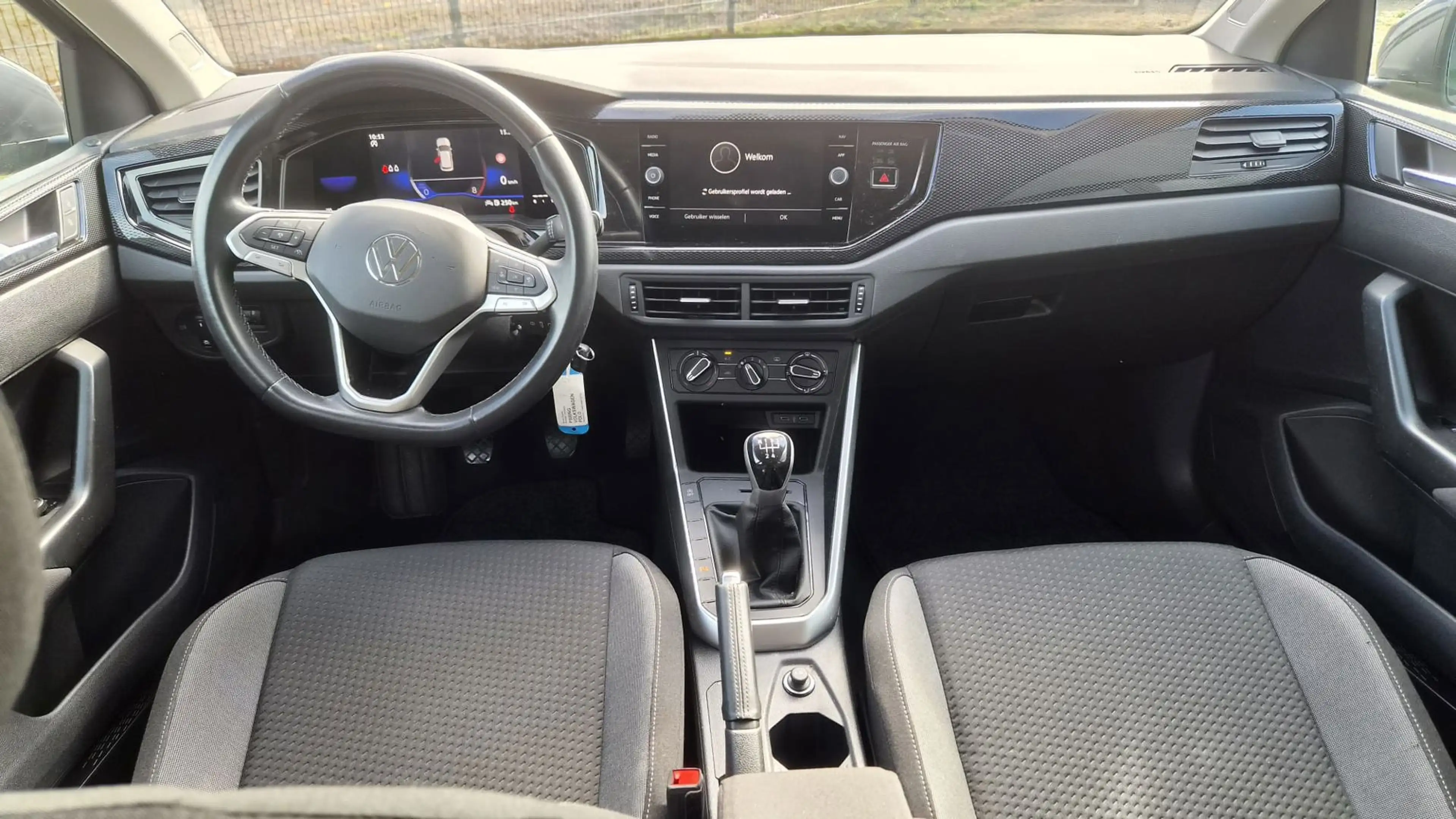 Volkswagen Polo 1.0 TSI Life — photo 12
