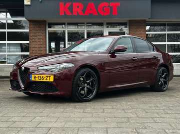 Veloce 2.0 T AWD 280 pk - Leder - Xenon - Camera -