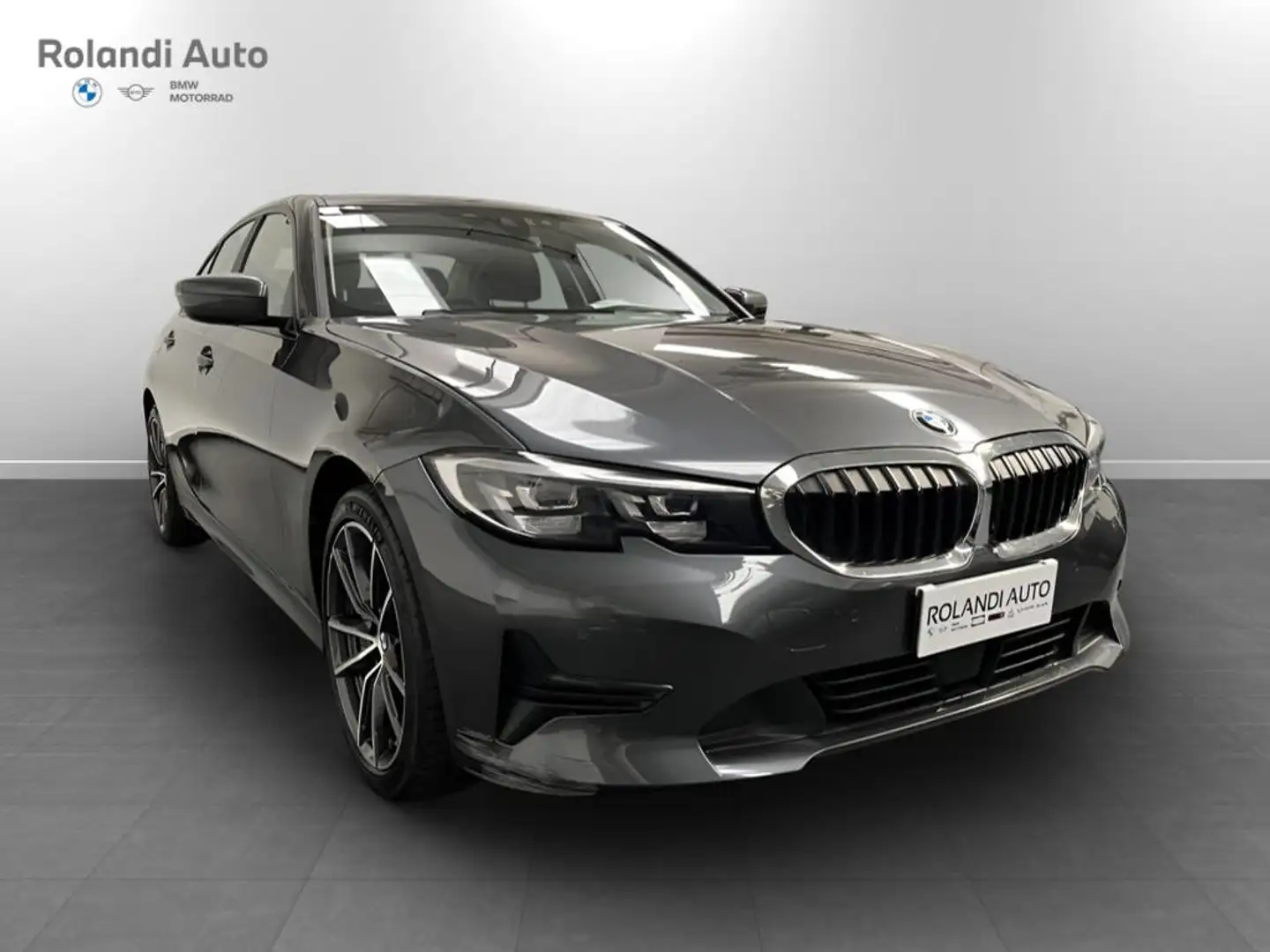 BMW 330 e Business Advantage auto Grigio - 1