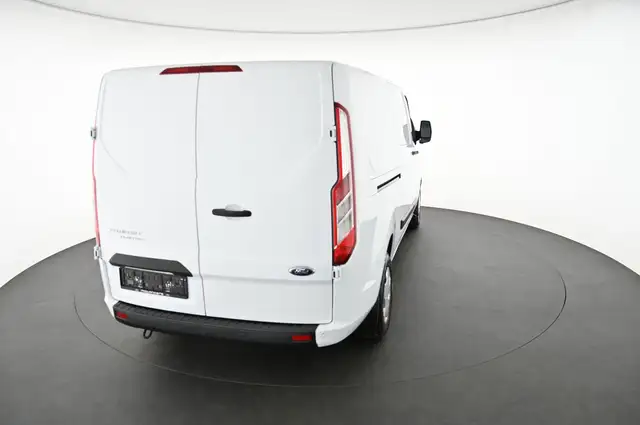 Ford Transit Custom view 12