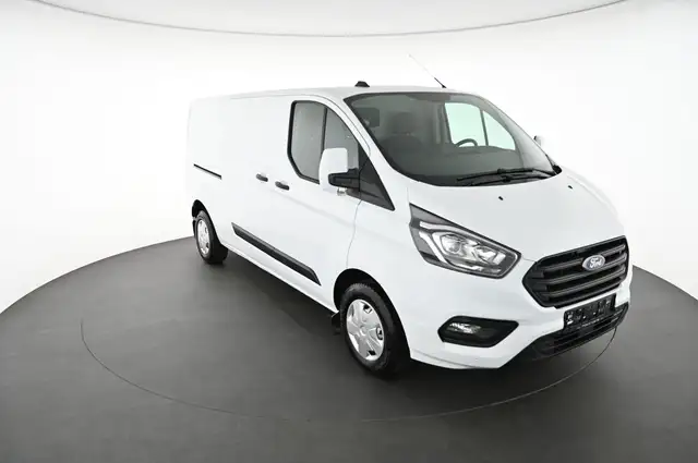 Ford Transit Custom view 10