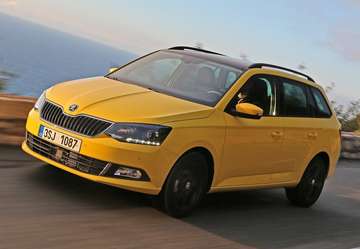 Combi 1.0 TSI Ambition 70kW