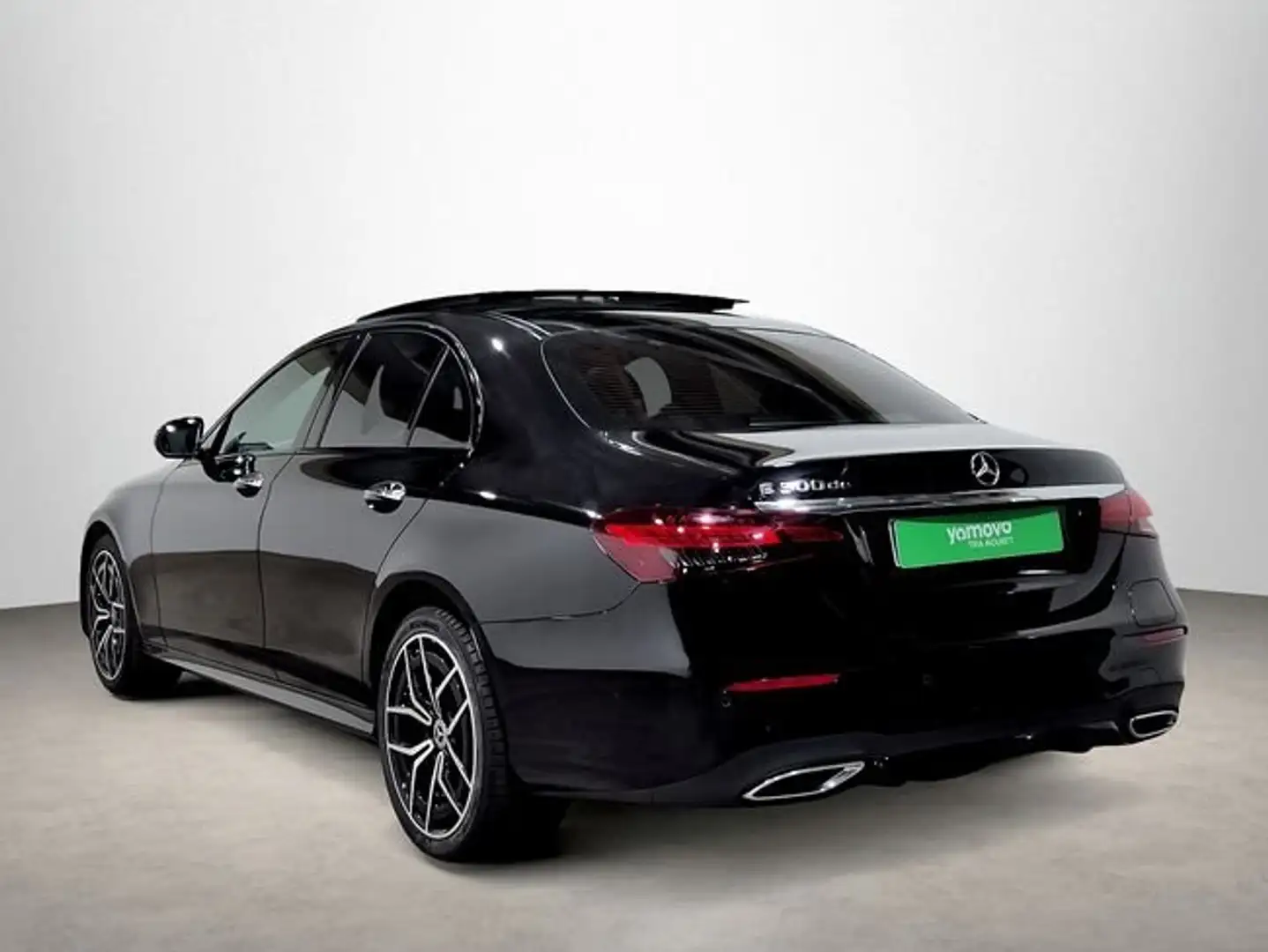 Mercedes-Benz E 300 de Negro - 2