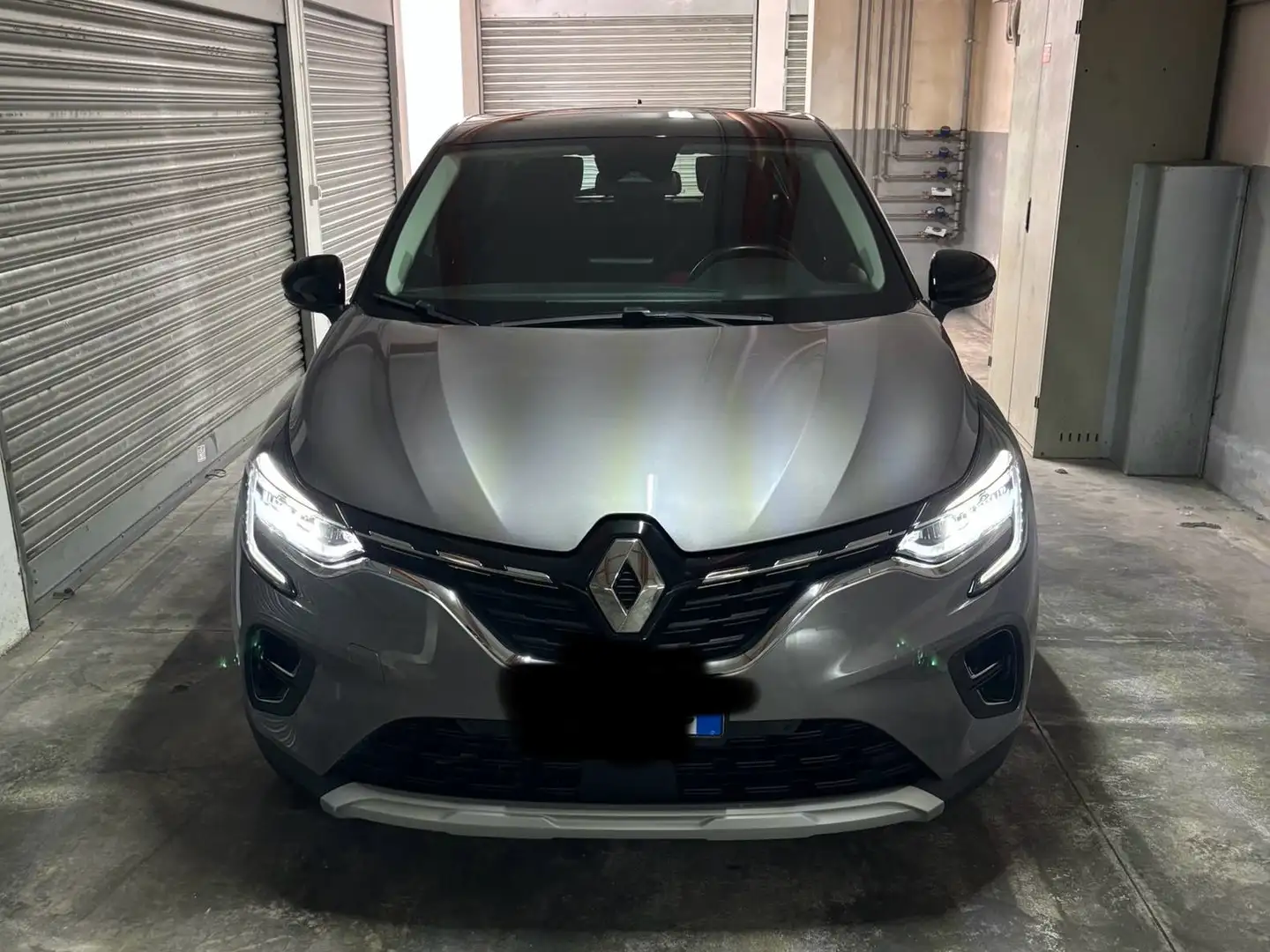 Renault Captur 1.6 E-Tech phev Intens 160cv auto - 1