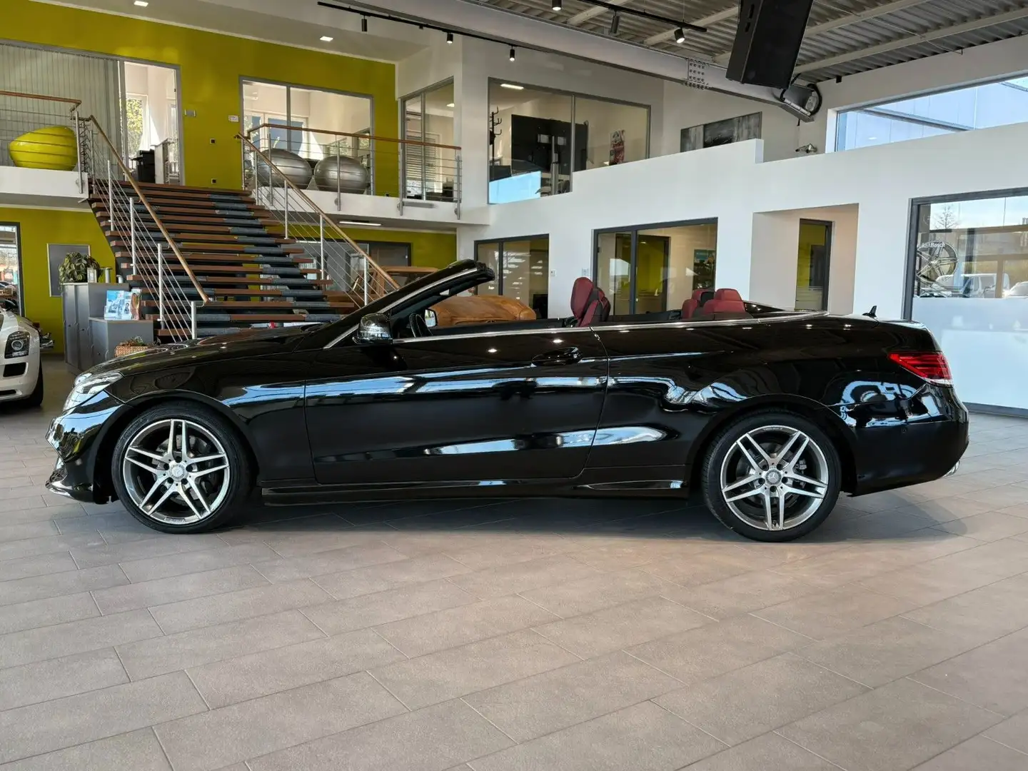 Mercedes-Benz E 350 d Cabrio AMG-Line*Memory*LED*H/K*SHZ*Navi* Negro - 2