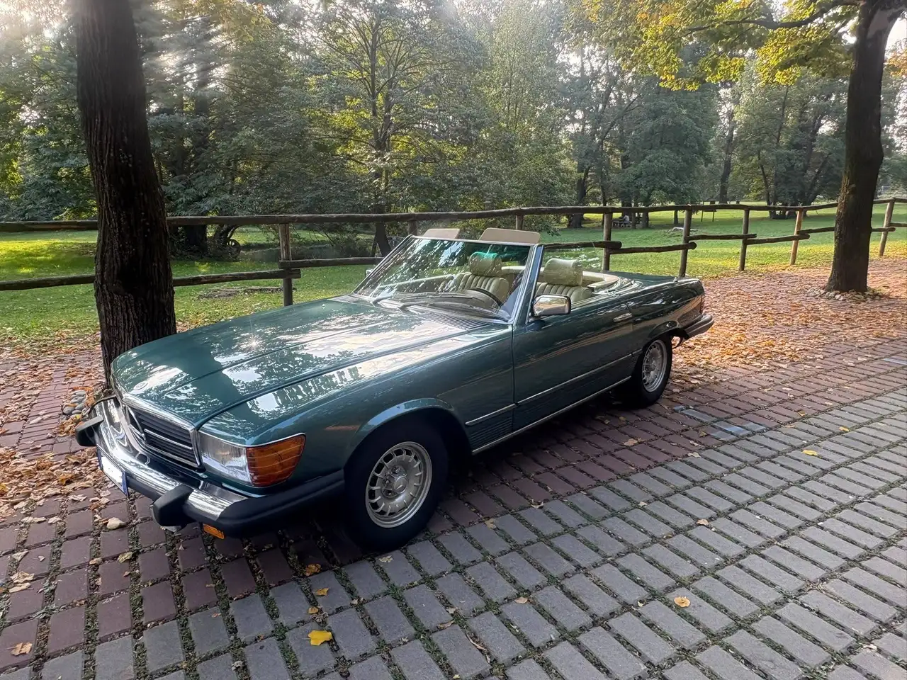 Mercedes-Benz SL 380 Cabrio Roadster Automatico, foto 2