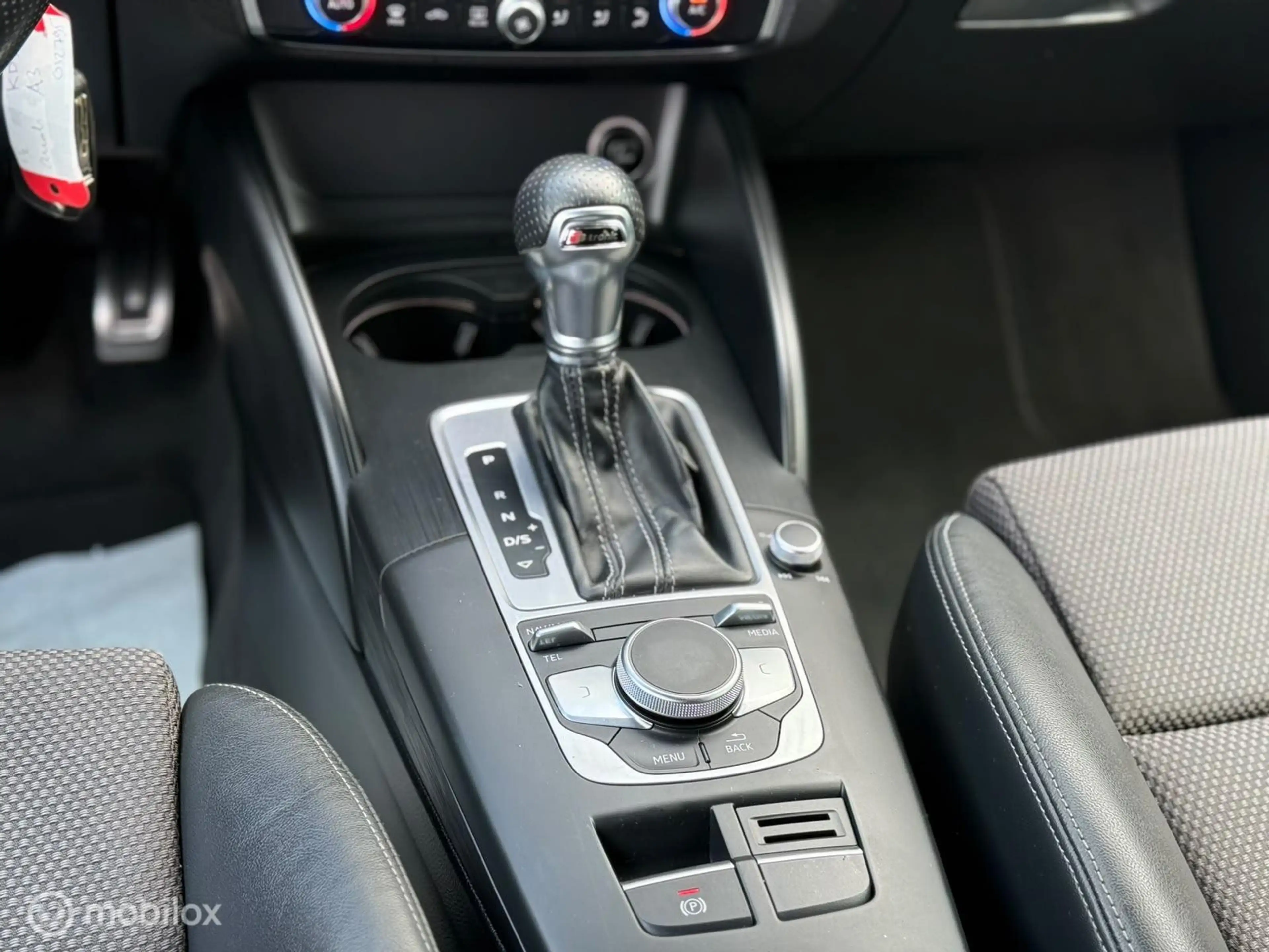 Audi A3 Limousine TFSI AUT Sport Pro | S-Line | B/O | Kosm — photo 9