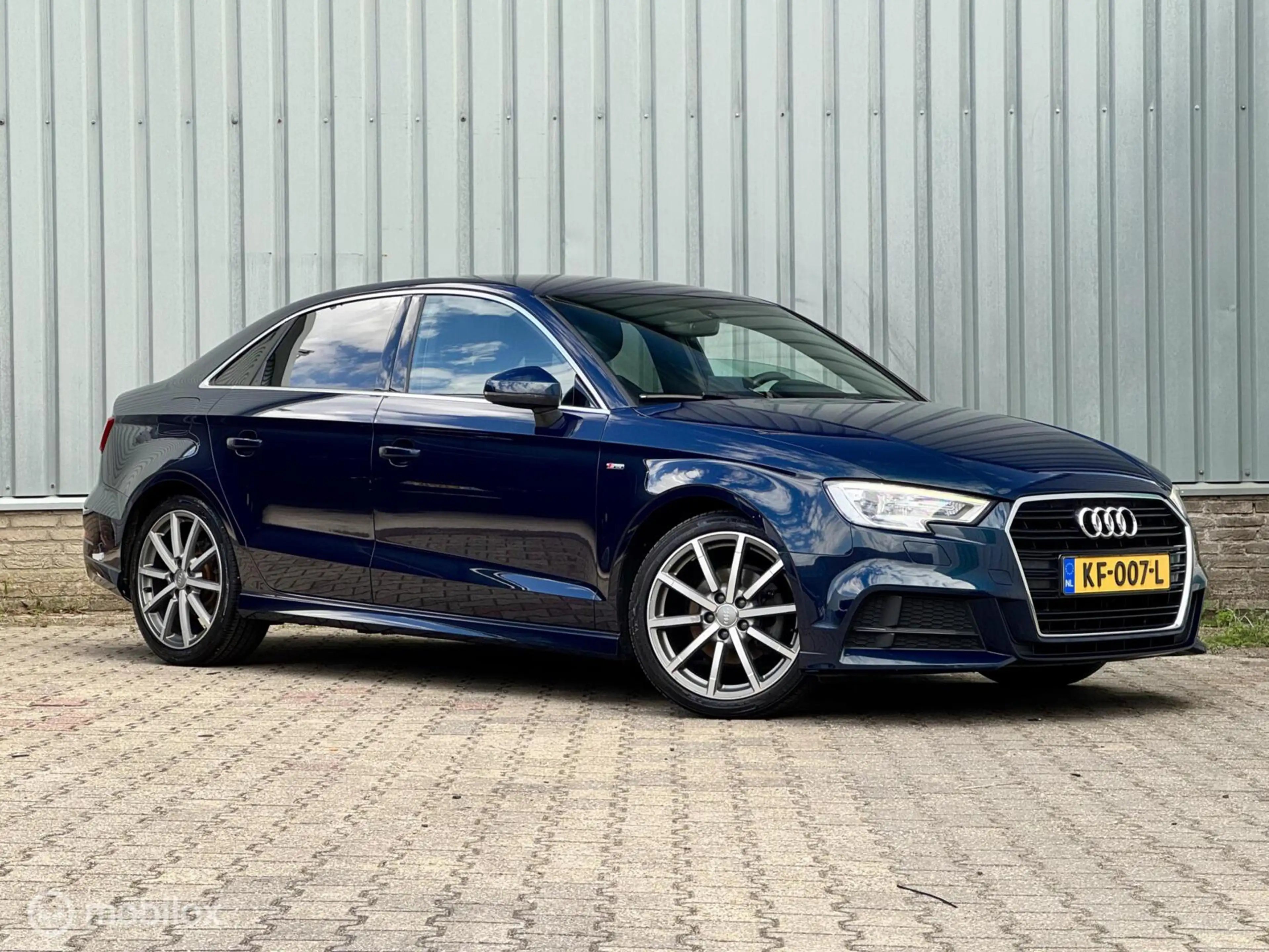 Audi A3 Limousine TFSI AUT Sport Pro | S-Line | B/O | Kosm — photo 32