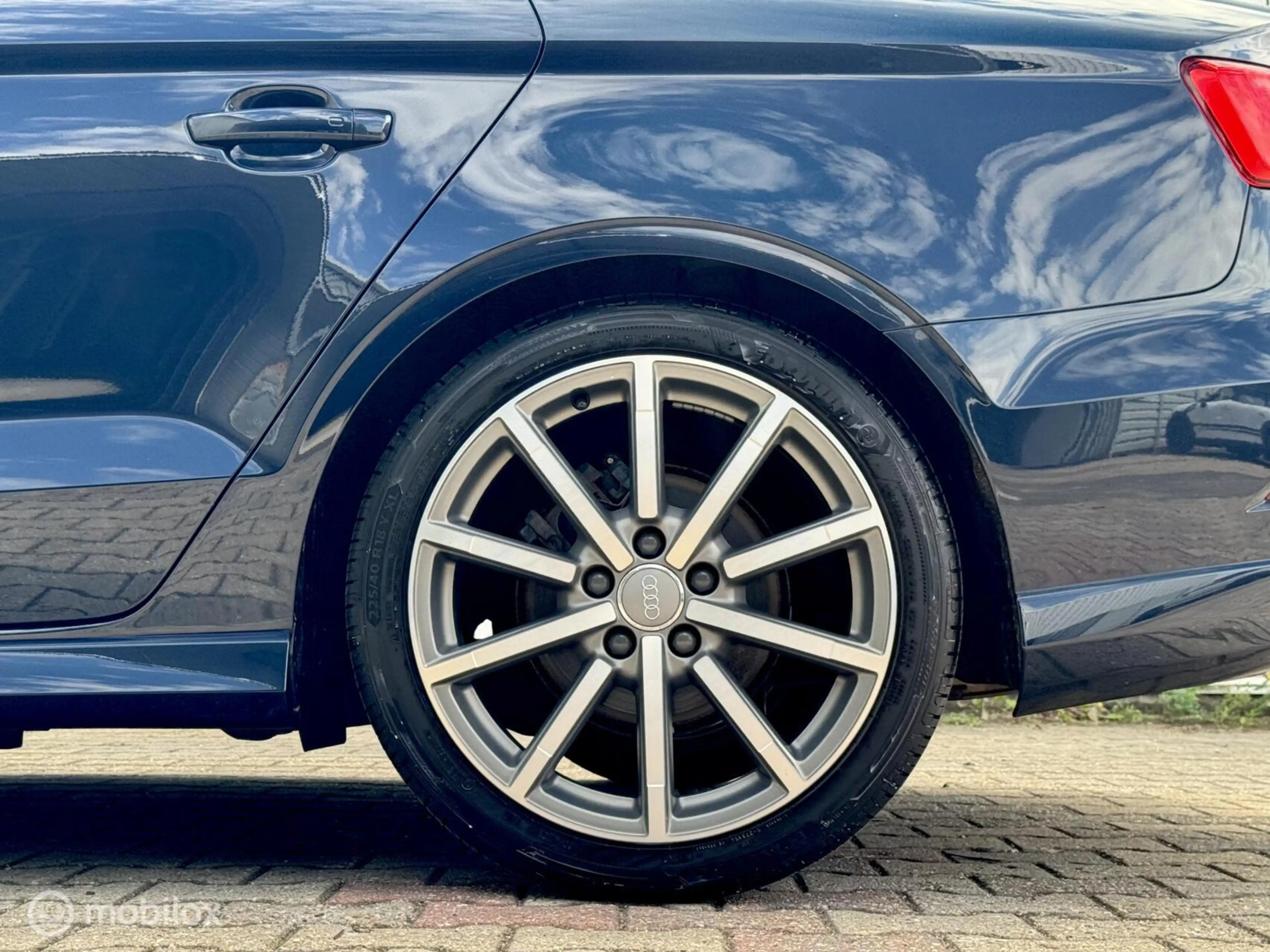 Audi A3 Limousine TFSI AUT Sport Pro | S-Line | B/O | Kosm — photo 7