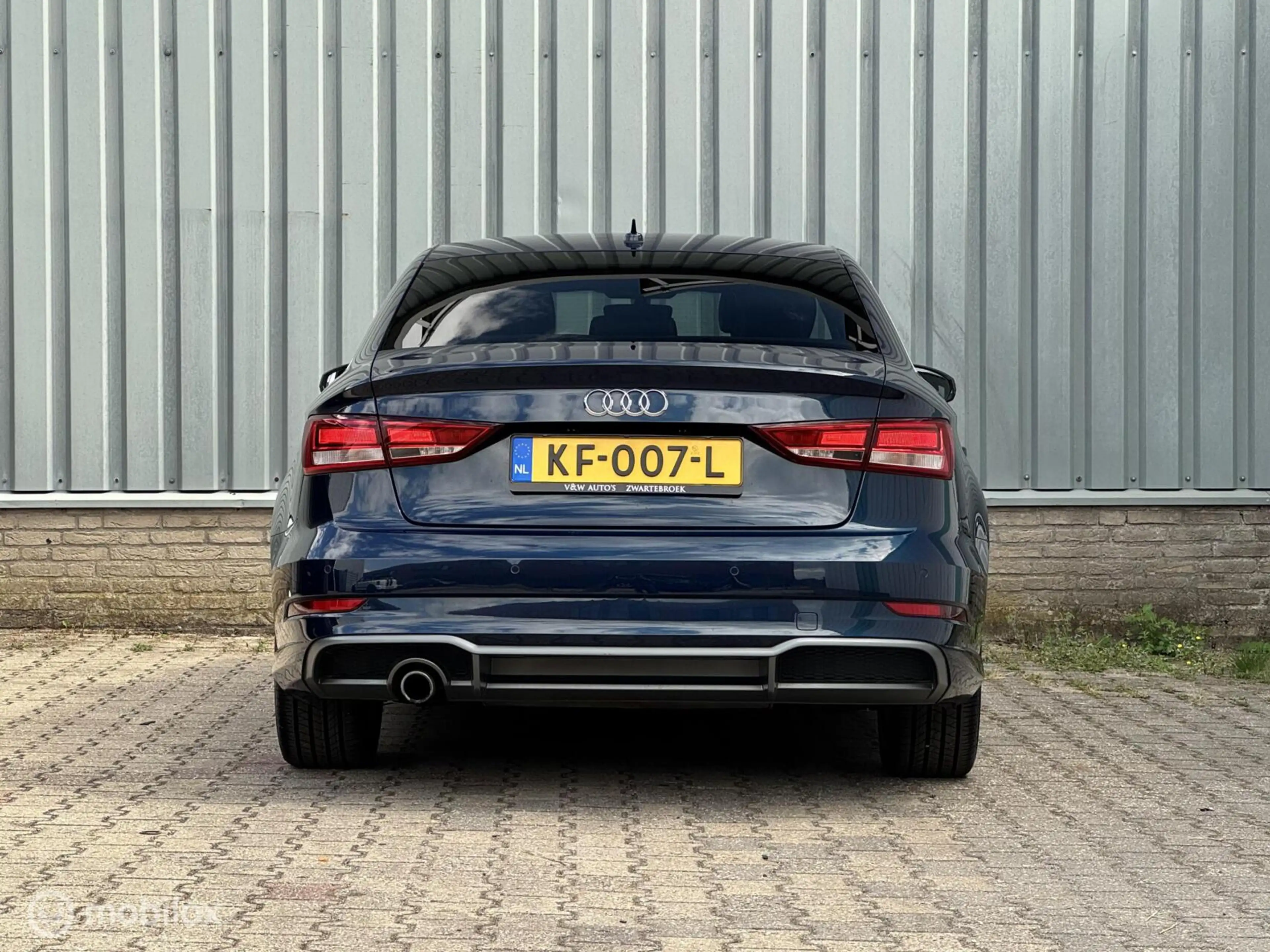 Audi A3 Limousine TFSI AUT Sport Pro | S-Line | B/O | Kosm — photo 13