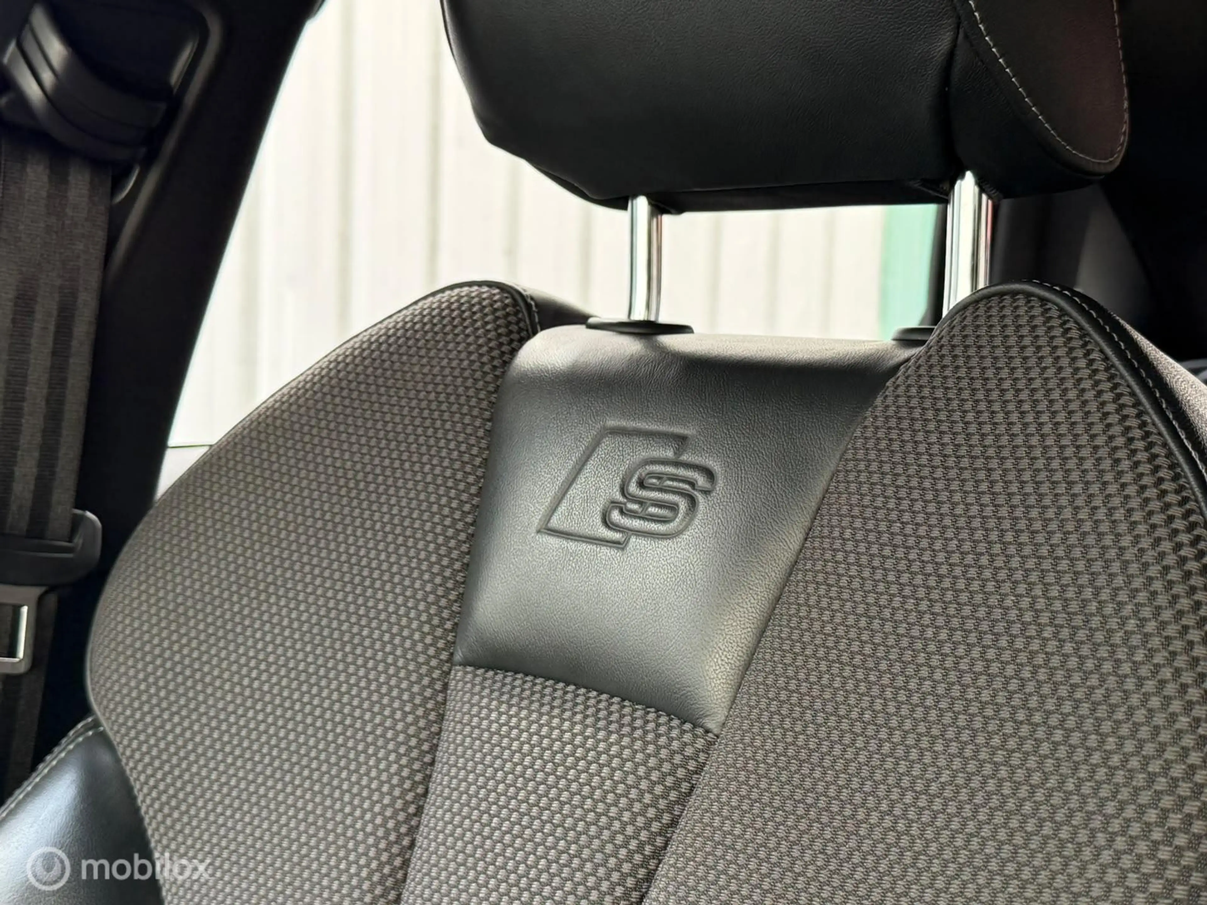 Audi A3 Limousine TFSI AUT Sport Pro | S-Line | B/O | Kosm — photo 10