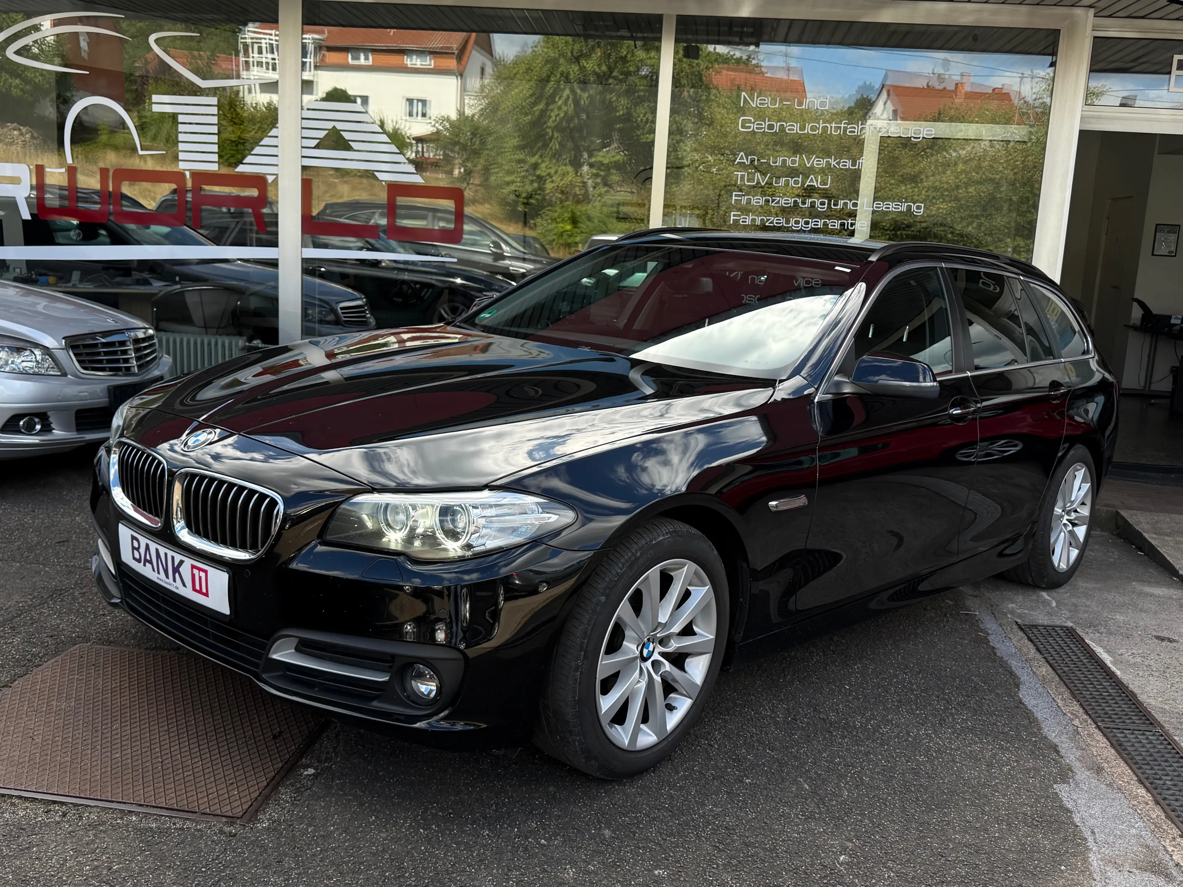 BMW 525 525d Automatik - 2. Hand - TÜV 06/2027 — photo 2