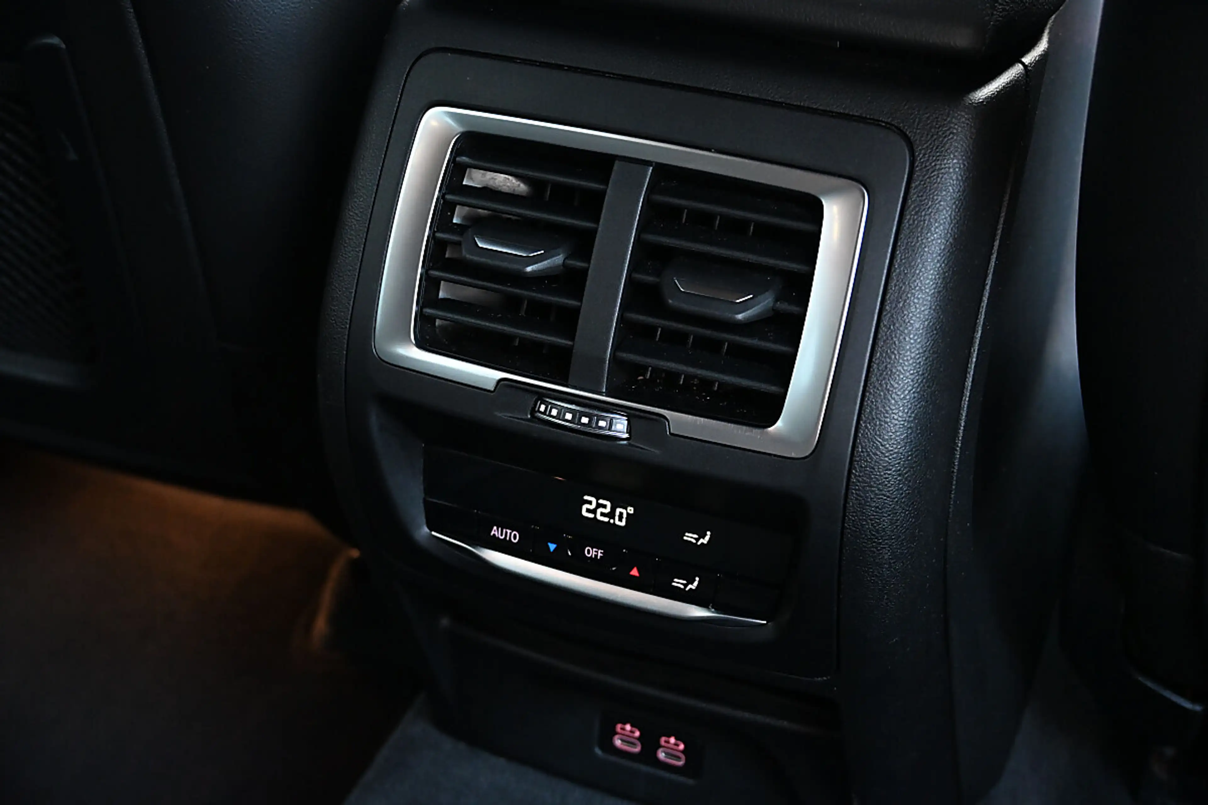 BMW iX3 M 73,8kWh Sport ACC, DrivingProf, LED, Kamera, ... — photo 11