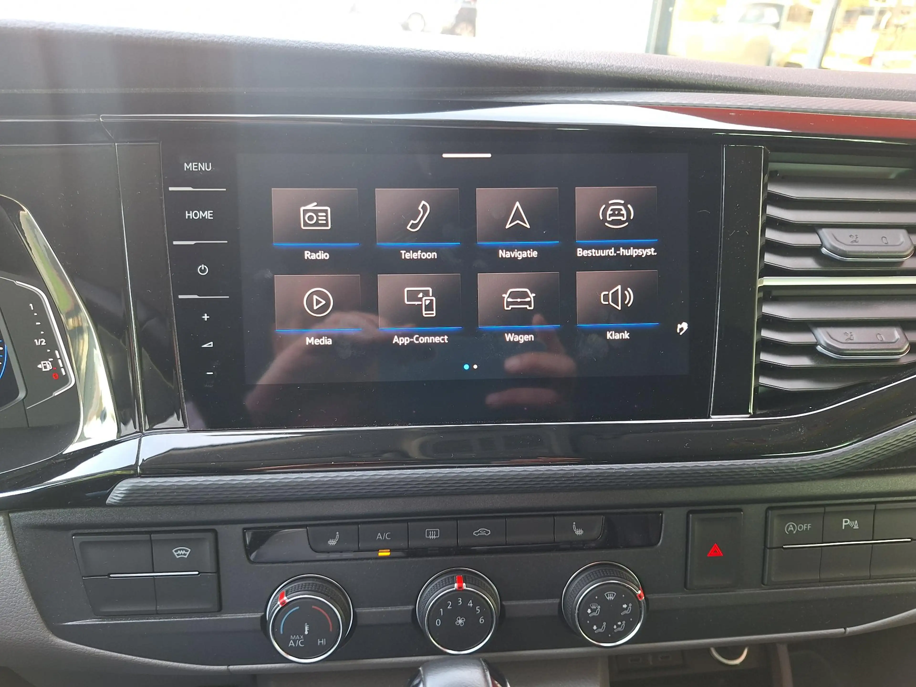 Volkswagen T6.1 Transporter 2.0 TDI L2H1 30 DC Bulli Automaat | NL-Auto | Trek — photo 25
