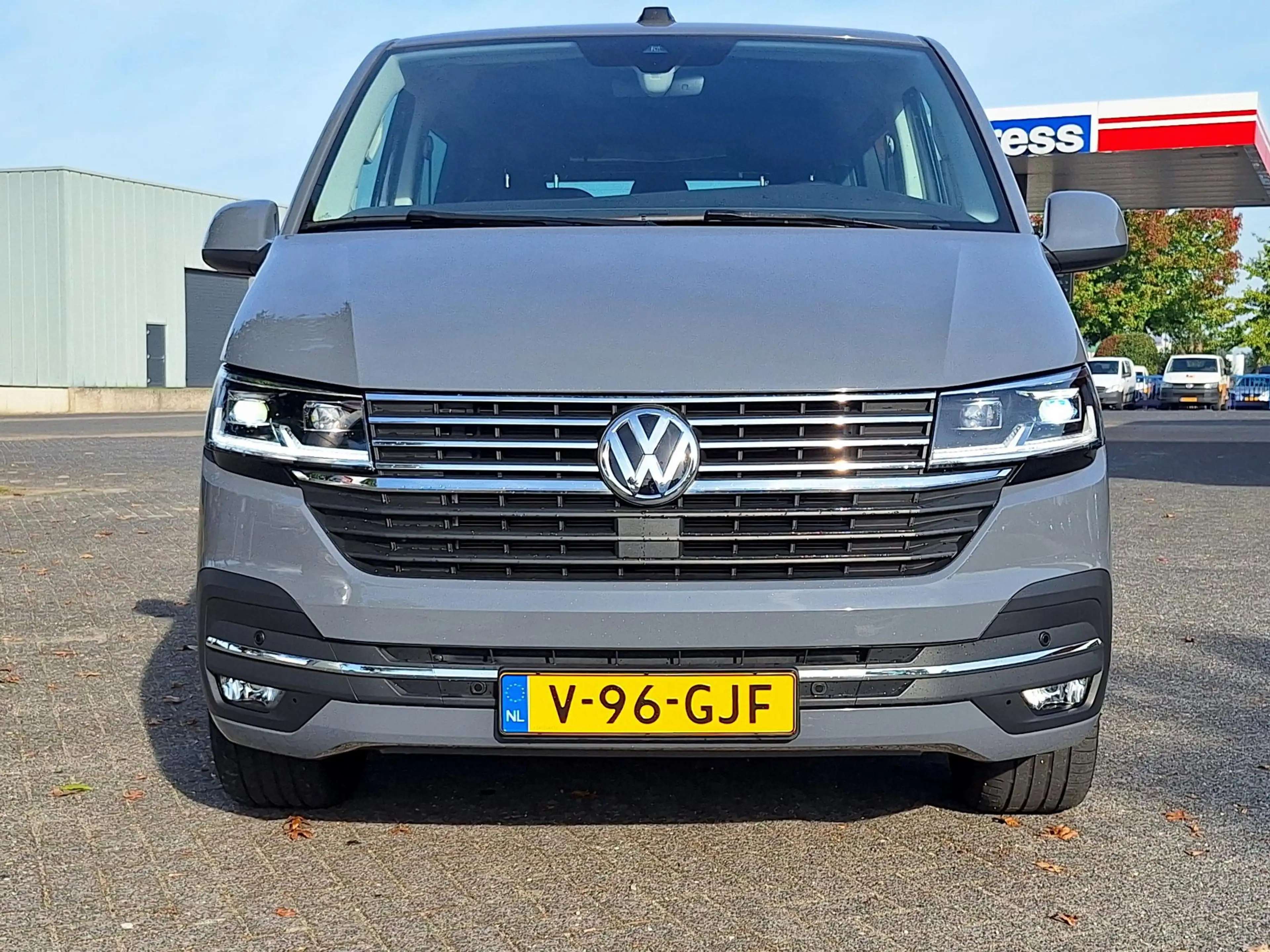 Volkswagen T6.1 Transporter 2.0 TDI L2H1 30 DC Bulli Automaat | NL-Auto | Trek — photo 2