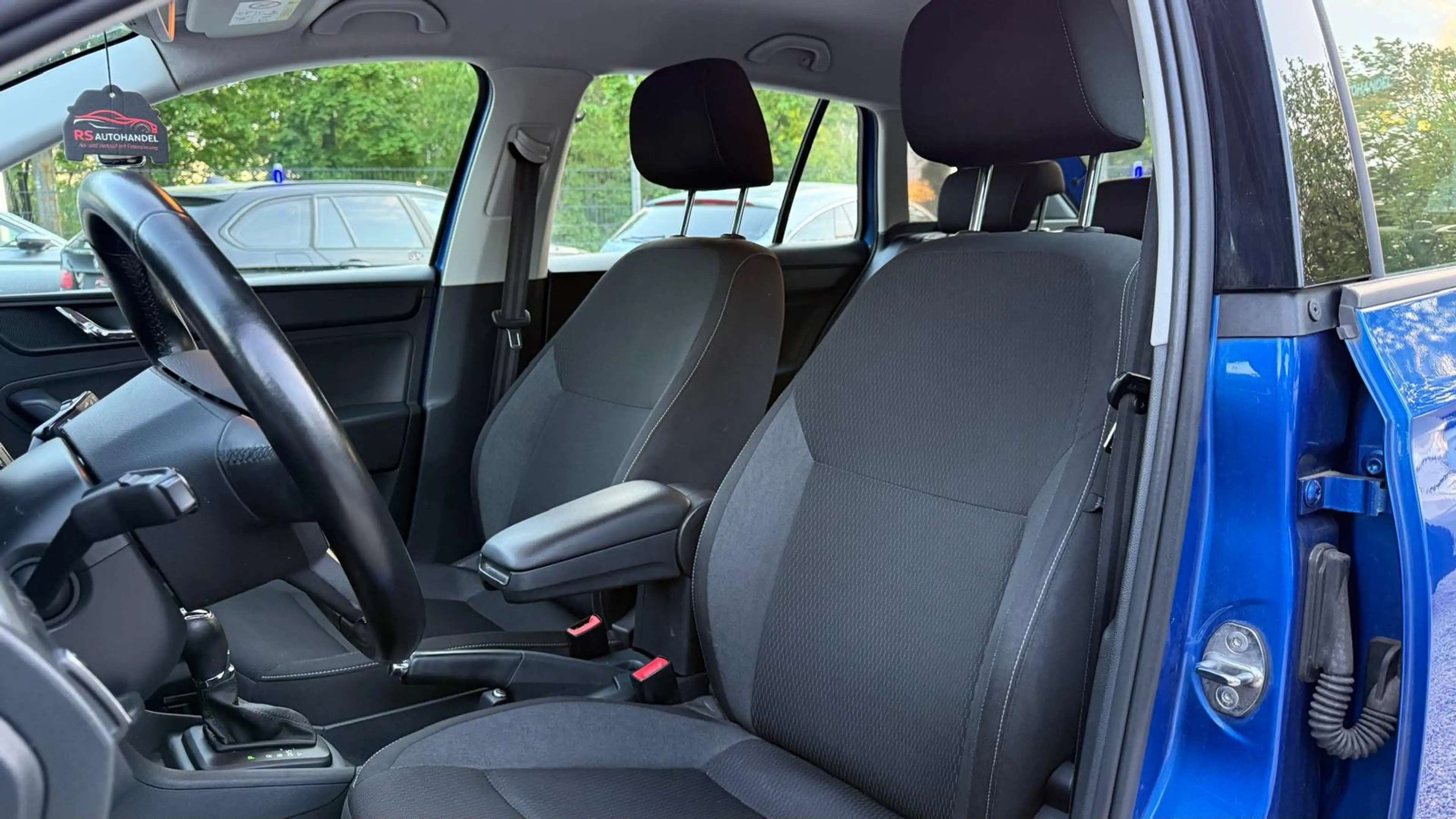 Skoda Rapid/Spaceback Ambition*Tempomat*Sitzheizung*Start/Stop — photo 11