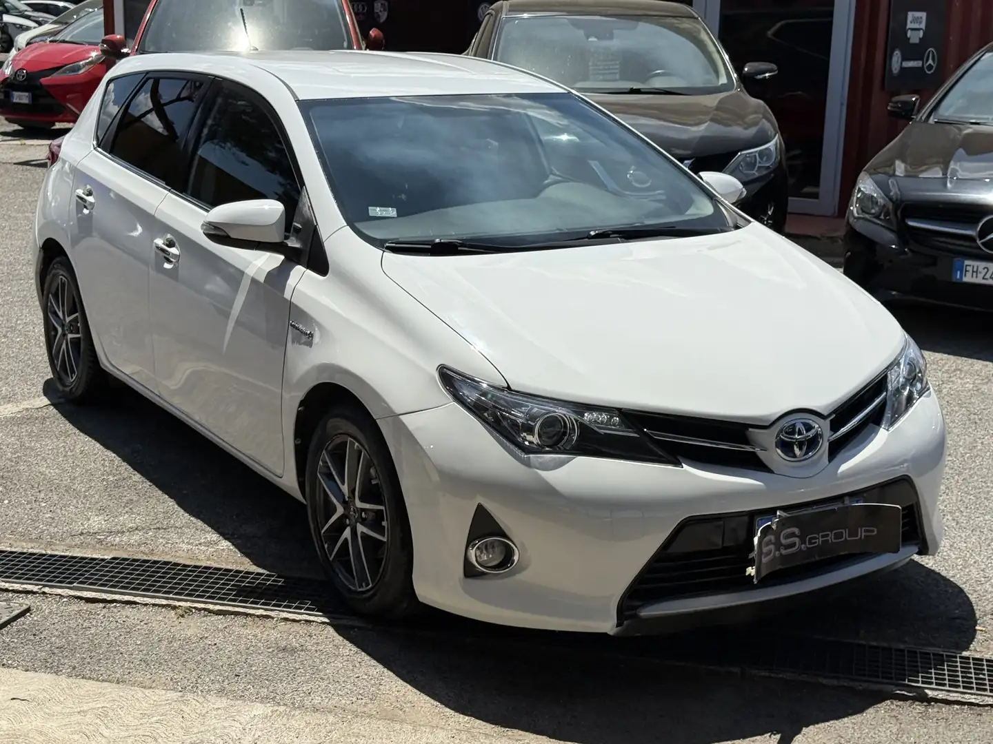 Toyota Auris 5p 1.8 hsd Style-rate-garanzia-permute- - 1